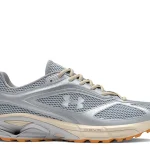 ZAPATILLAS HOMBRE UNDER ARMOUR URBANO PLATA APPARITION CUERO